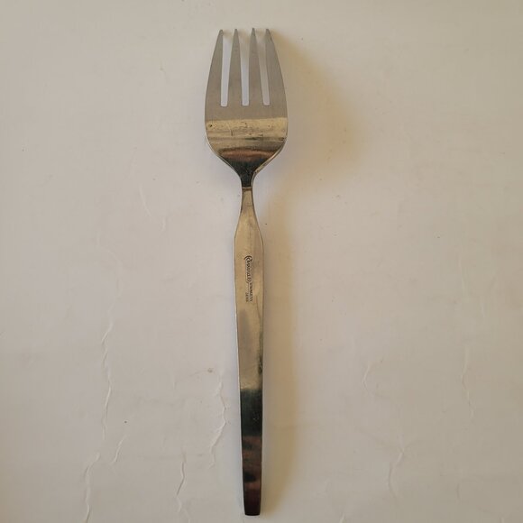Riveria Cardova Serving Meat Fork 9 Inch Stainless with Black Accents - Picture 6 of 10